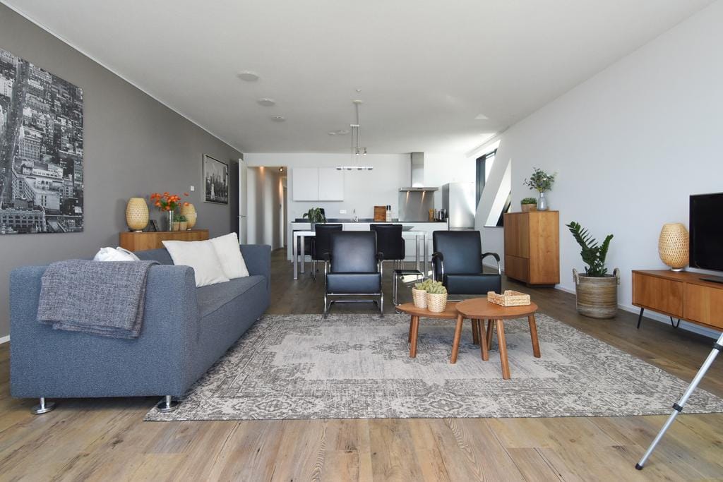 Foto 18 van Anna van Buerenplein 272