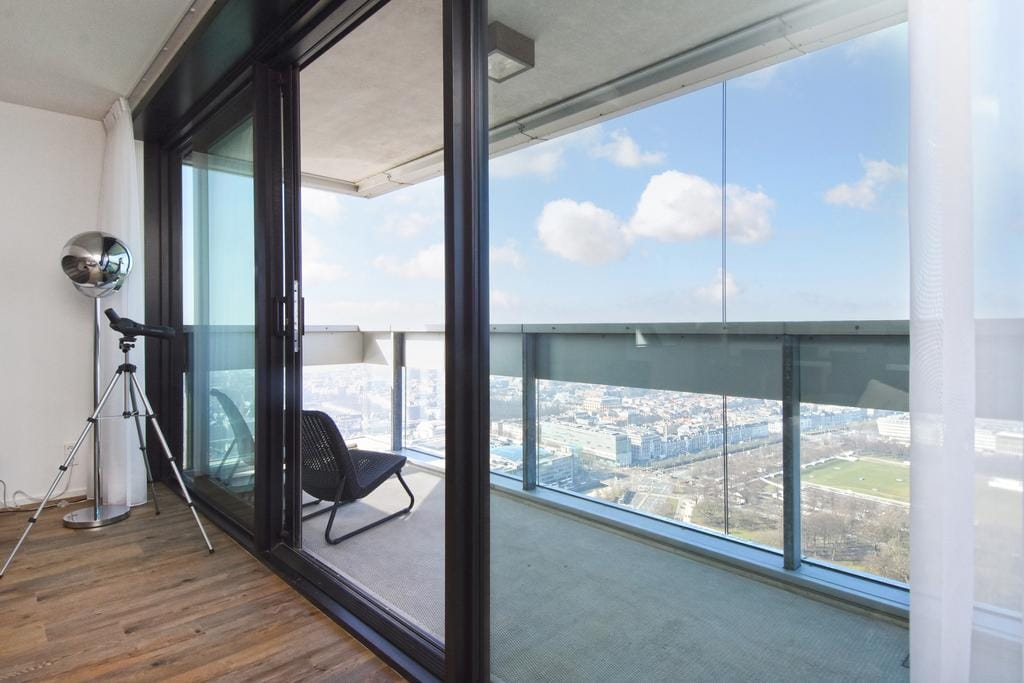 Foto 21 van Anna van Buerenplein 272