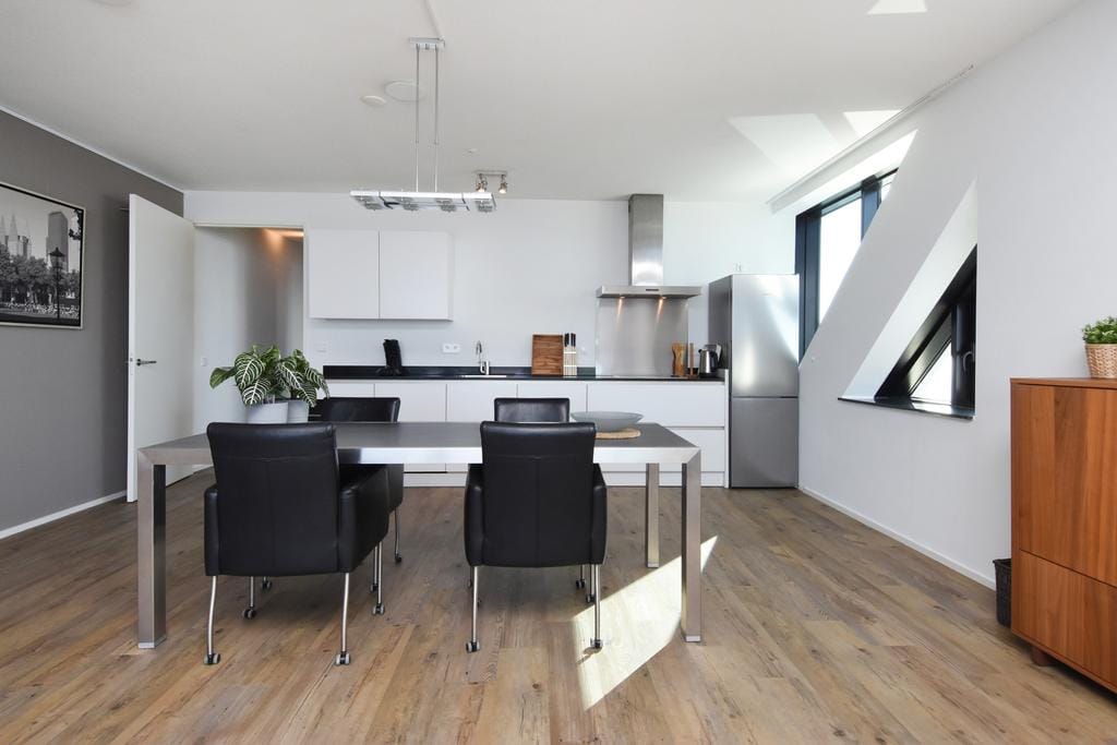 Foto 30 van Anna van Buerenplein 272