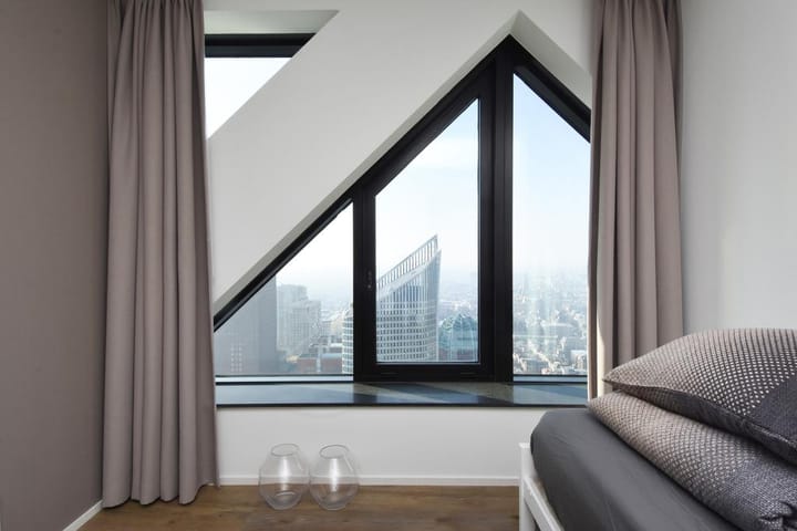 Foto 42 van Anna van Buerenplein 272