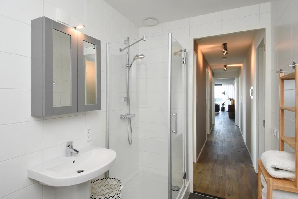 Foto 43 van Anna van Buerenplein 272