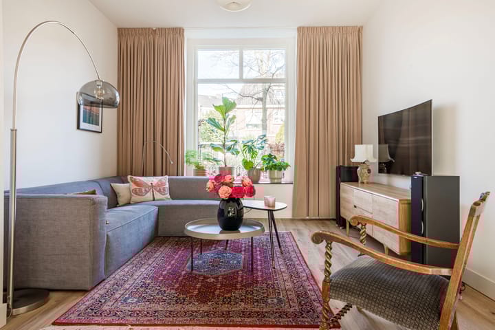 Photo 14 of Van 't Santstraat 28