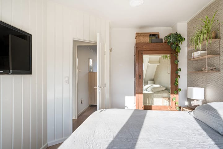 Photo 25 of Van 't Santstraat 28