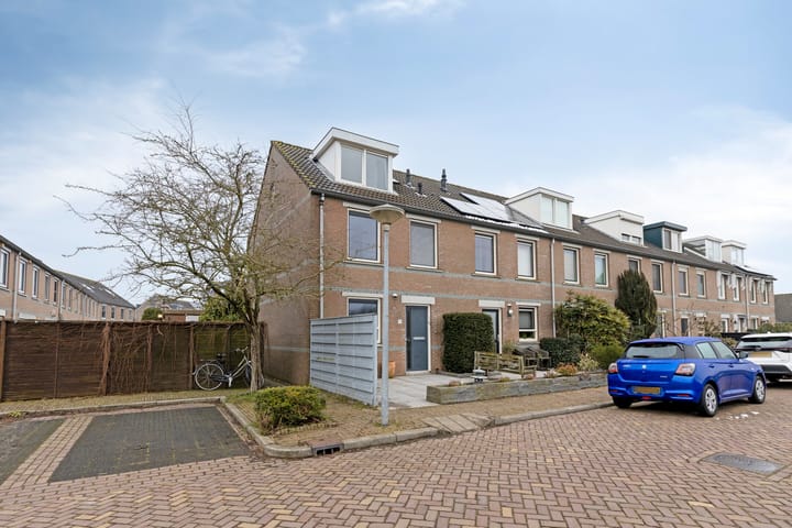 Foto 44 van Regenwulp 14