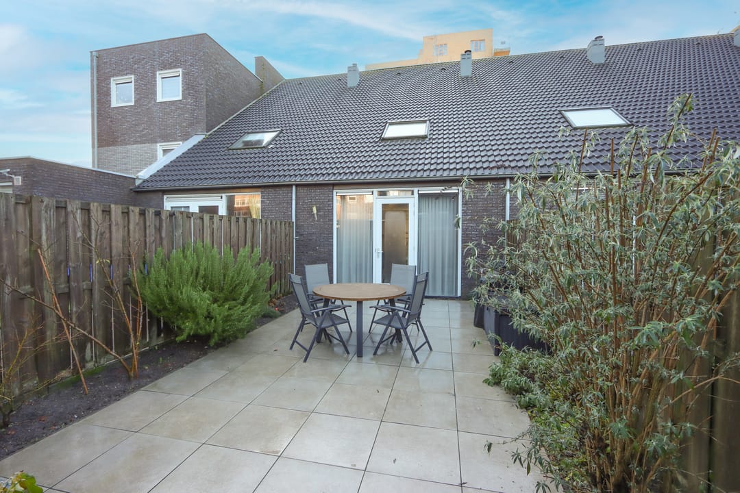 Photo 28 of Bremenstraat 54