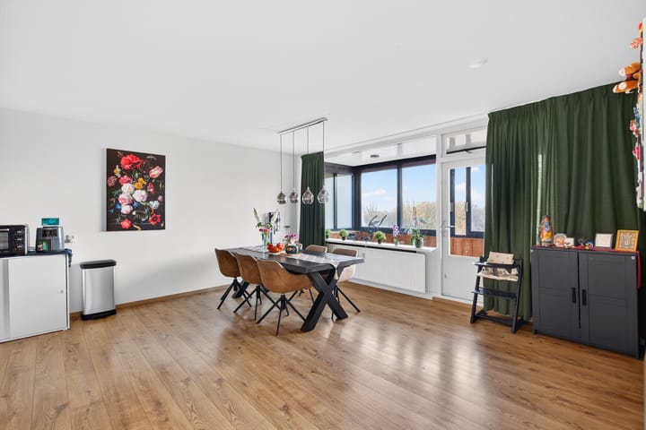 Photo 4 of Venuslaan 285