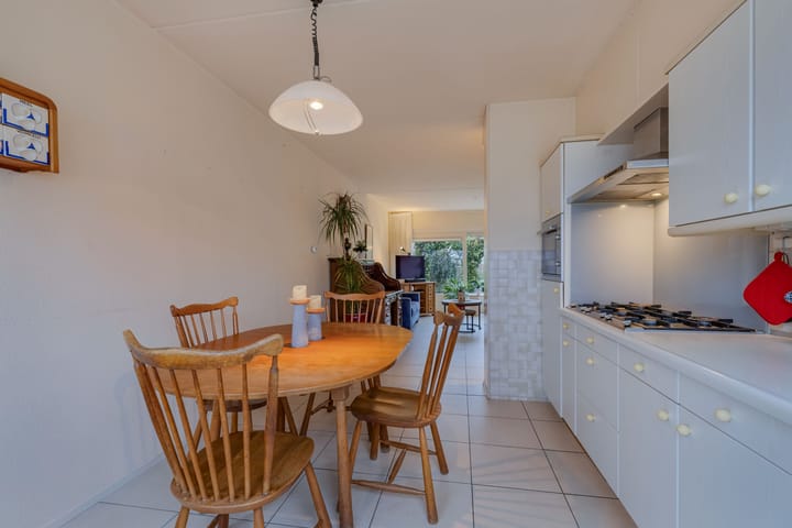 Foto 23 van Obe Postmaplein 14