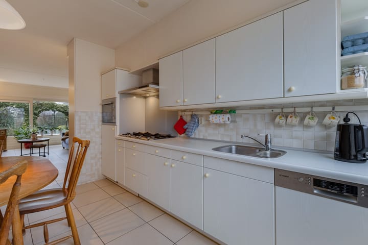 Foto 24 van Obe Postmaplein 14