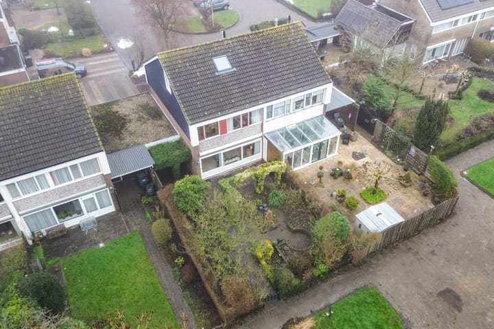 Foto 34 van Obe Postmaplein 14