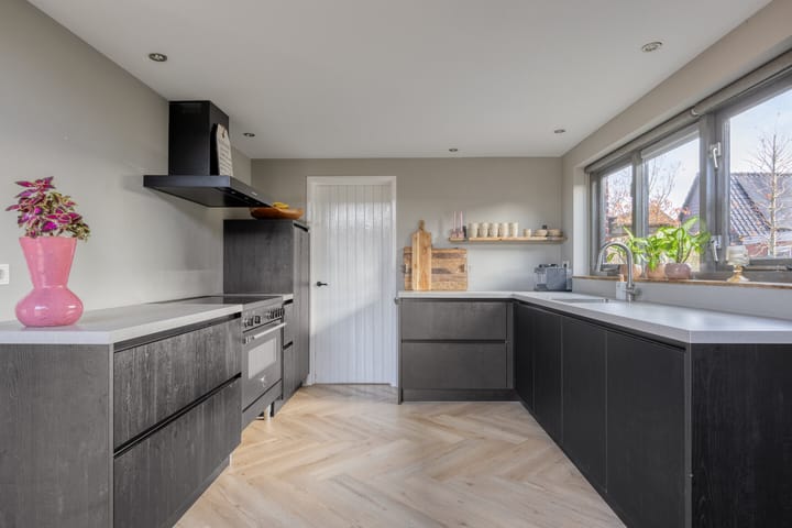 Foto 15 van Steenwijkerweg 67