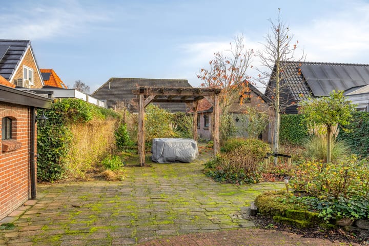 Foto 33 van Steenwijkerweg 67