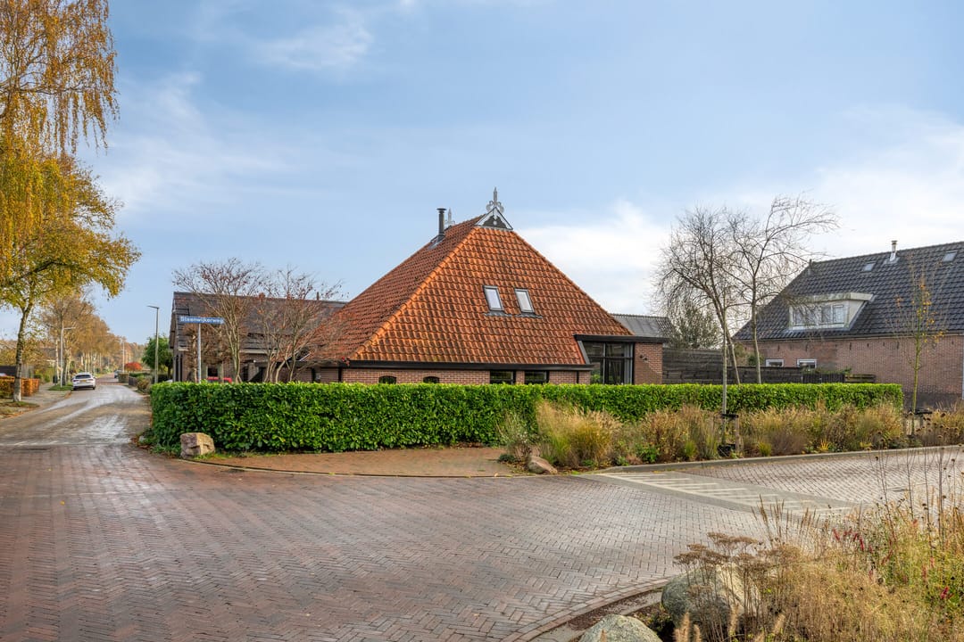Photo 38 of Steenwijkerweg 67