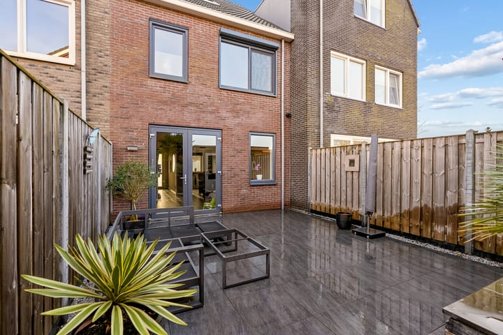 Photo 5 of Frits Zernikeplein 3