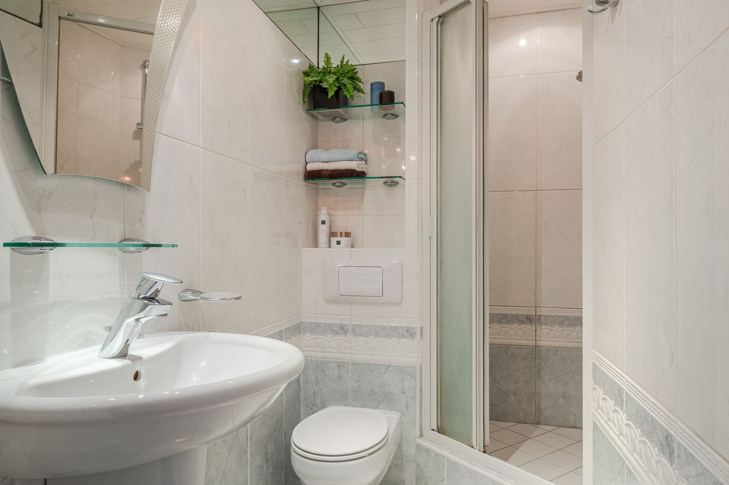 Photo 29 of Helmbergweg 169