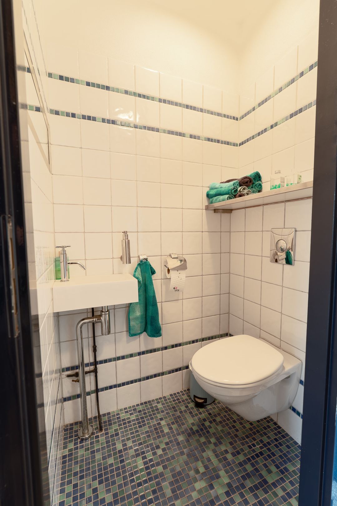 Photo 26 of Albert Schweitzerlaan 27