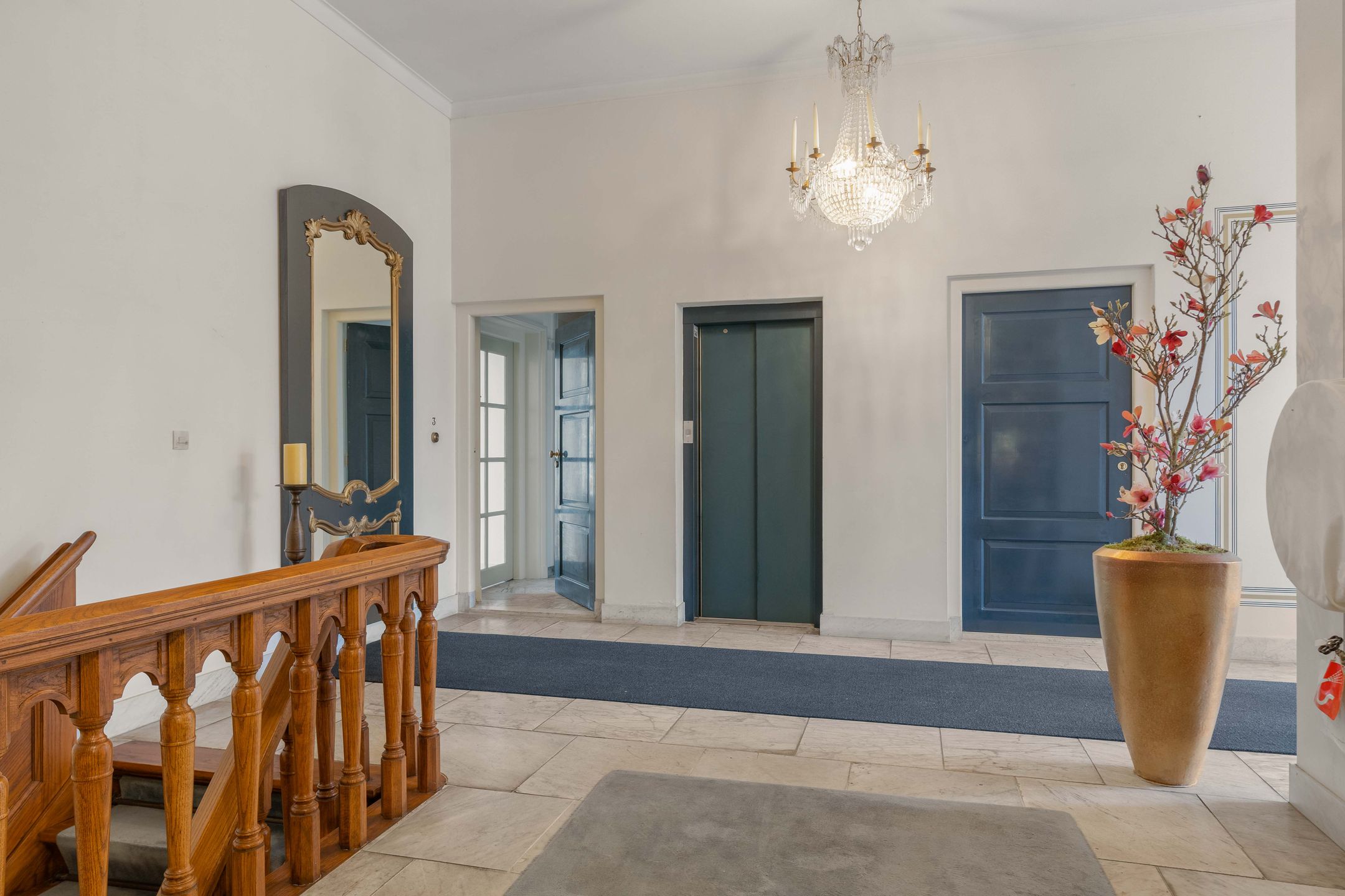 Photo 3 of Utrechtseweg 121-A