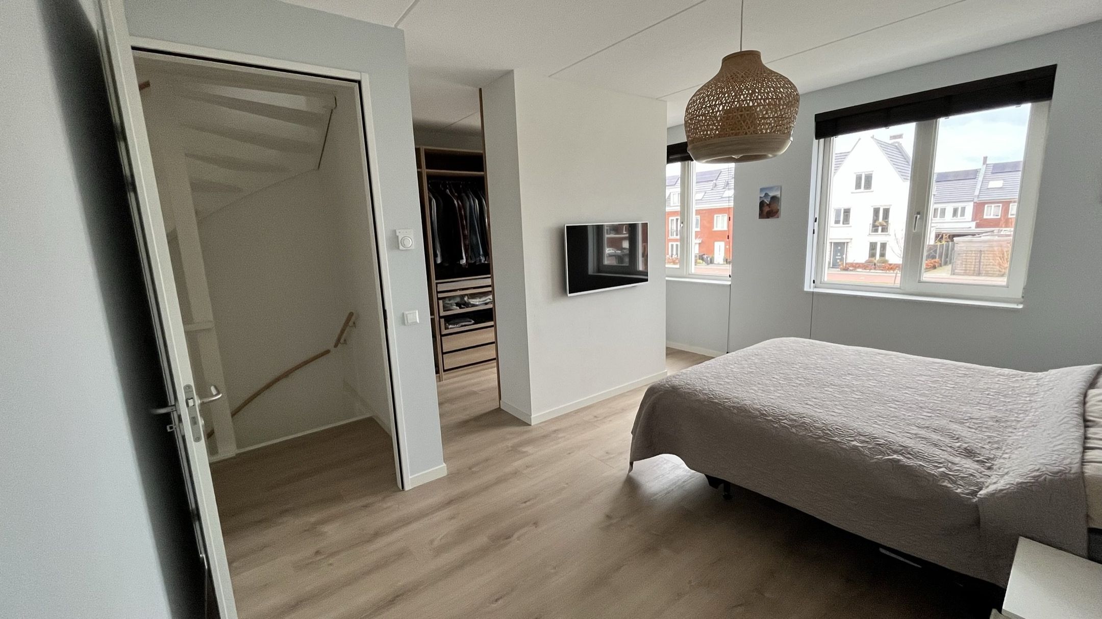 Foto 66 van De Laan van Westlands Roem 55