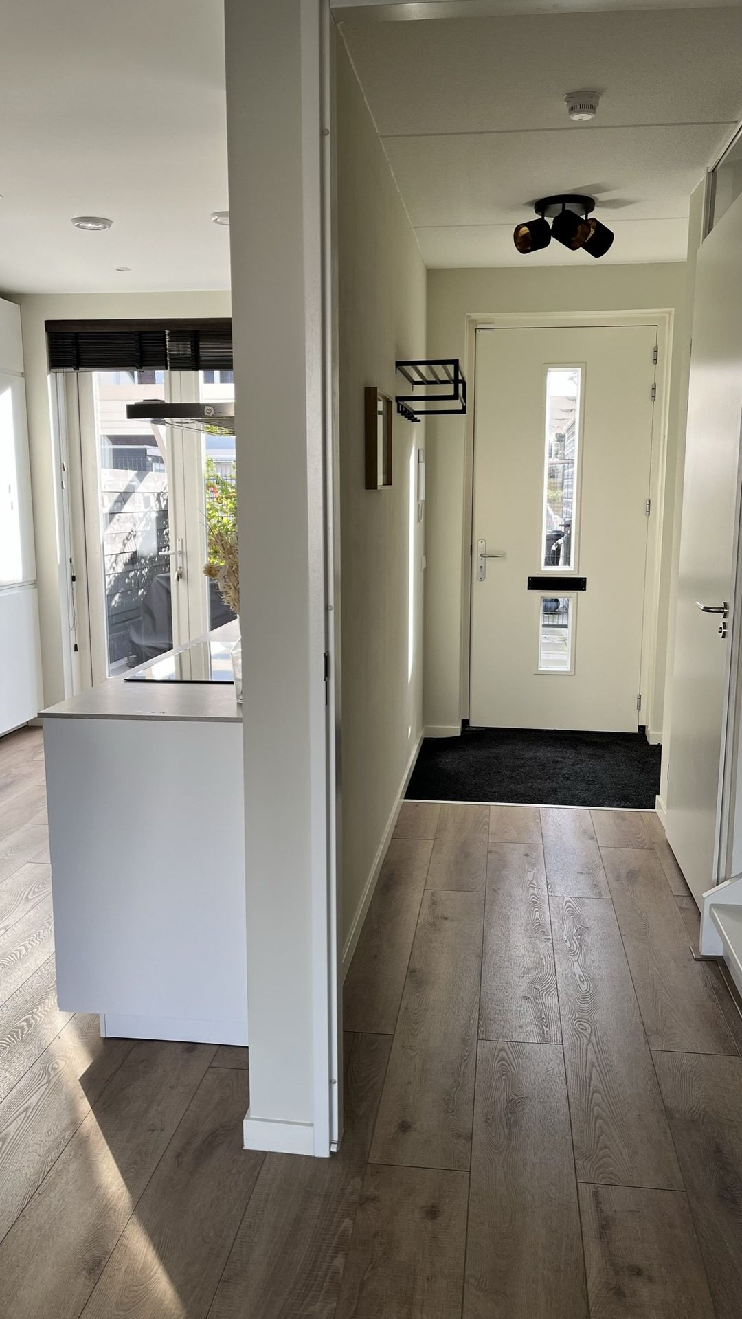 Foto 37 van De Laan van Westlands Roem 55