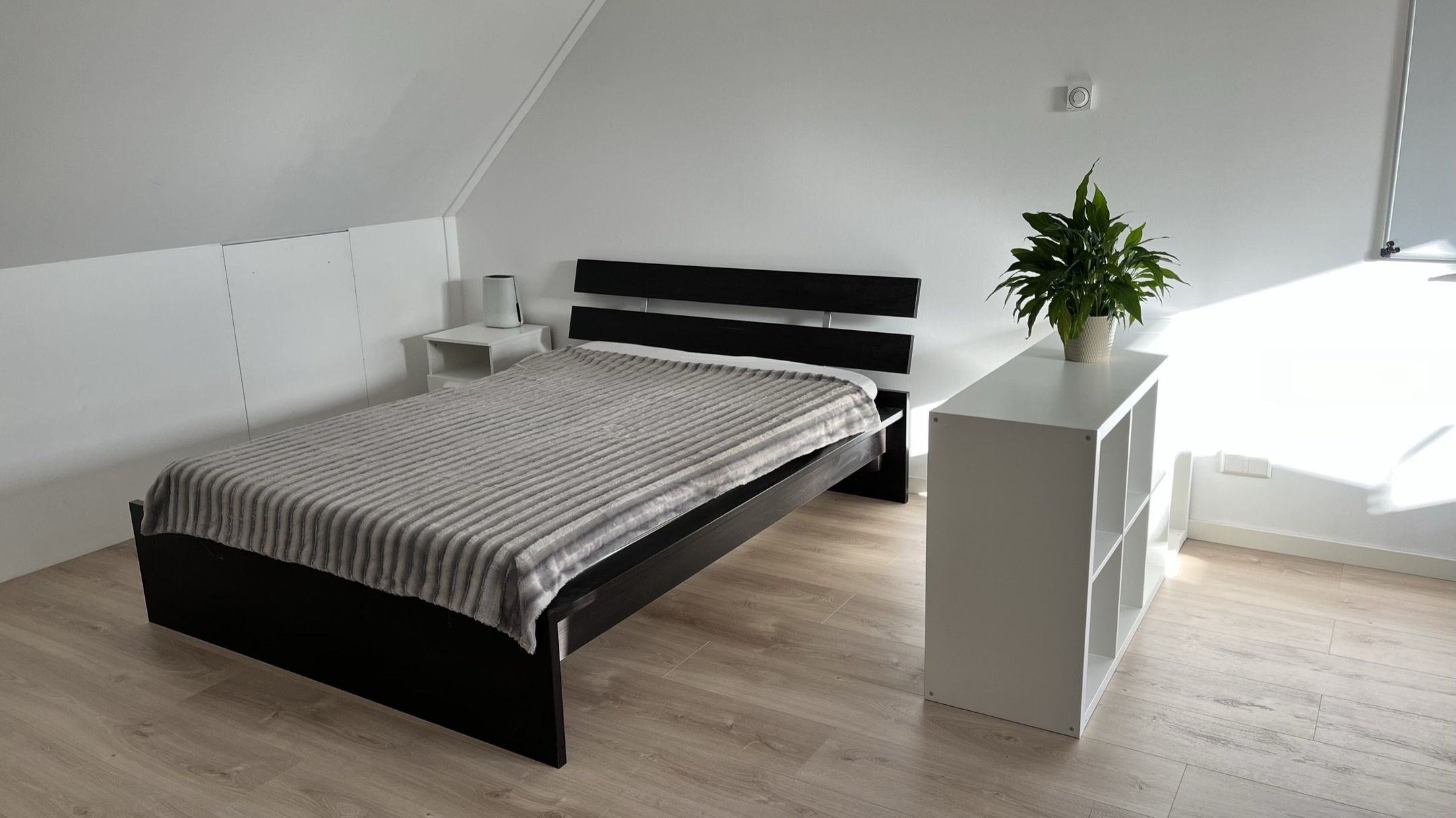 Foto 84 van De Laan van Westlands Roem 55