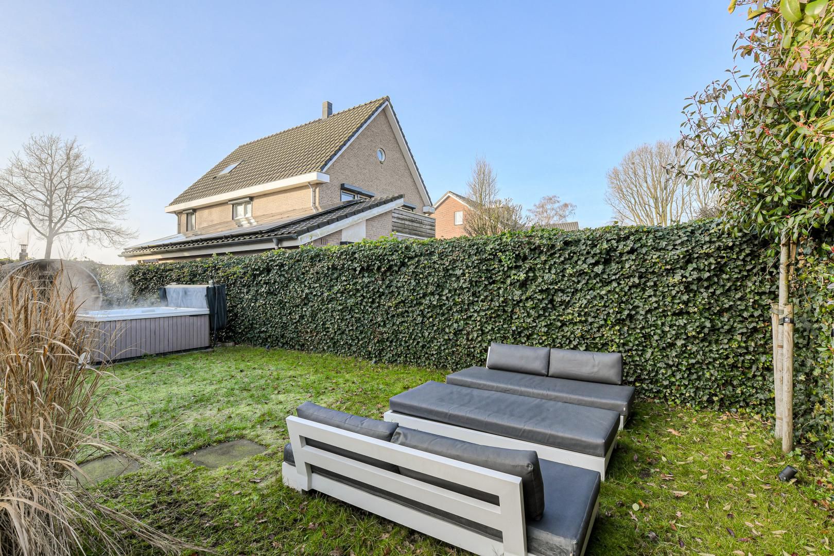 Foto 48 van Rijksweg 181-A