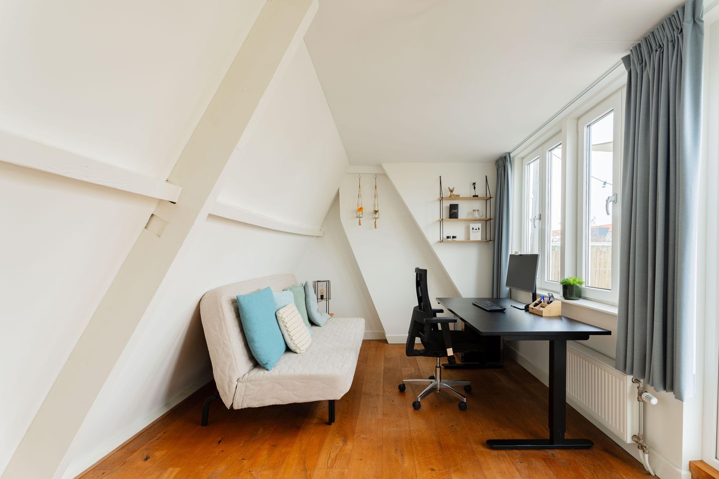 Photo 34 of Nickeriestraat 18-2