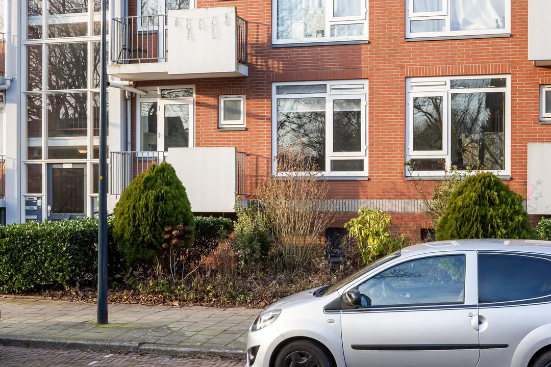 Foto 2 van Peter van Anrooystraat 37