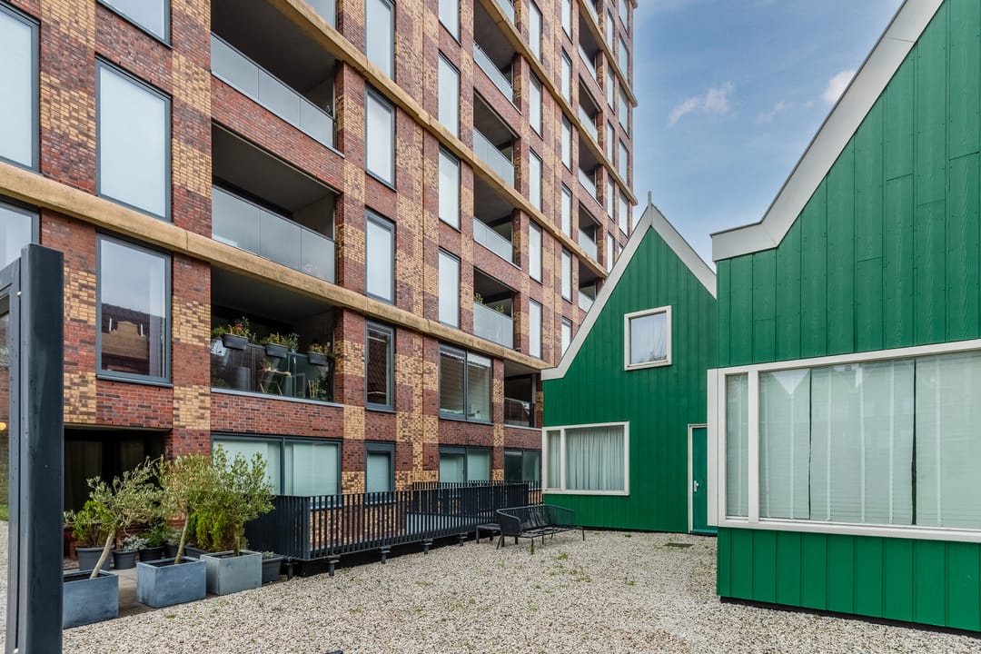 Photo 43 of Hermitage 98