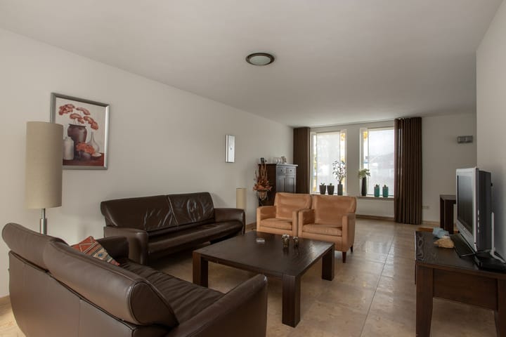 Foto 8 van Lange Trekken 28