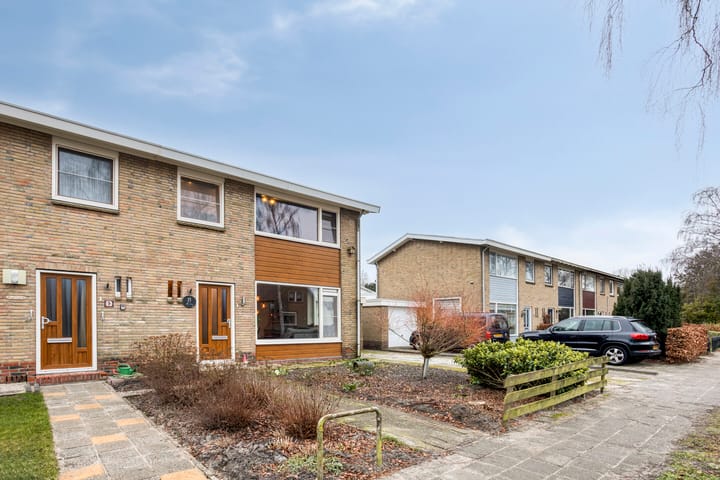 Foto 2 van Hazzeleger 11