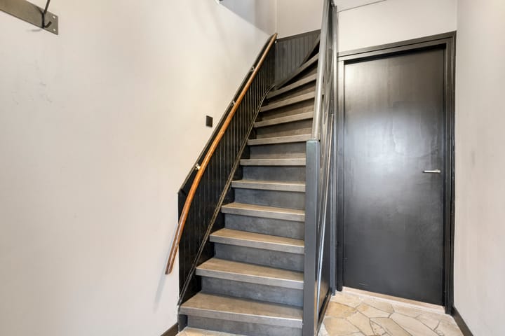 Foto 9 van Hazzeleger 11