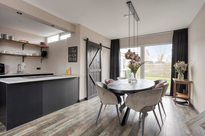 Foto 16 van Hazzeleger 11