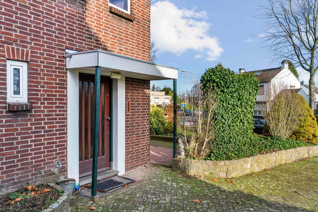 Photo 32 of Bredeweg 20