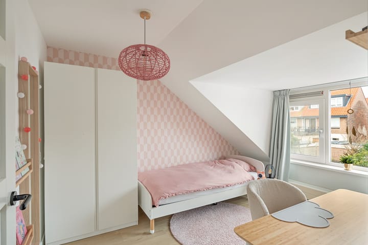 Foto 28 van Ligusterstraat 9