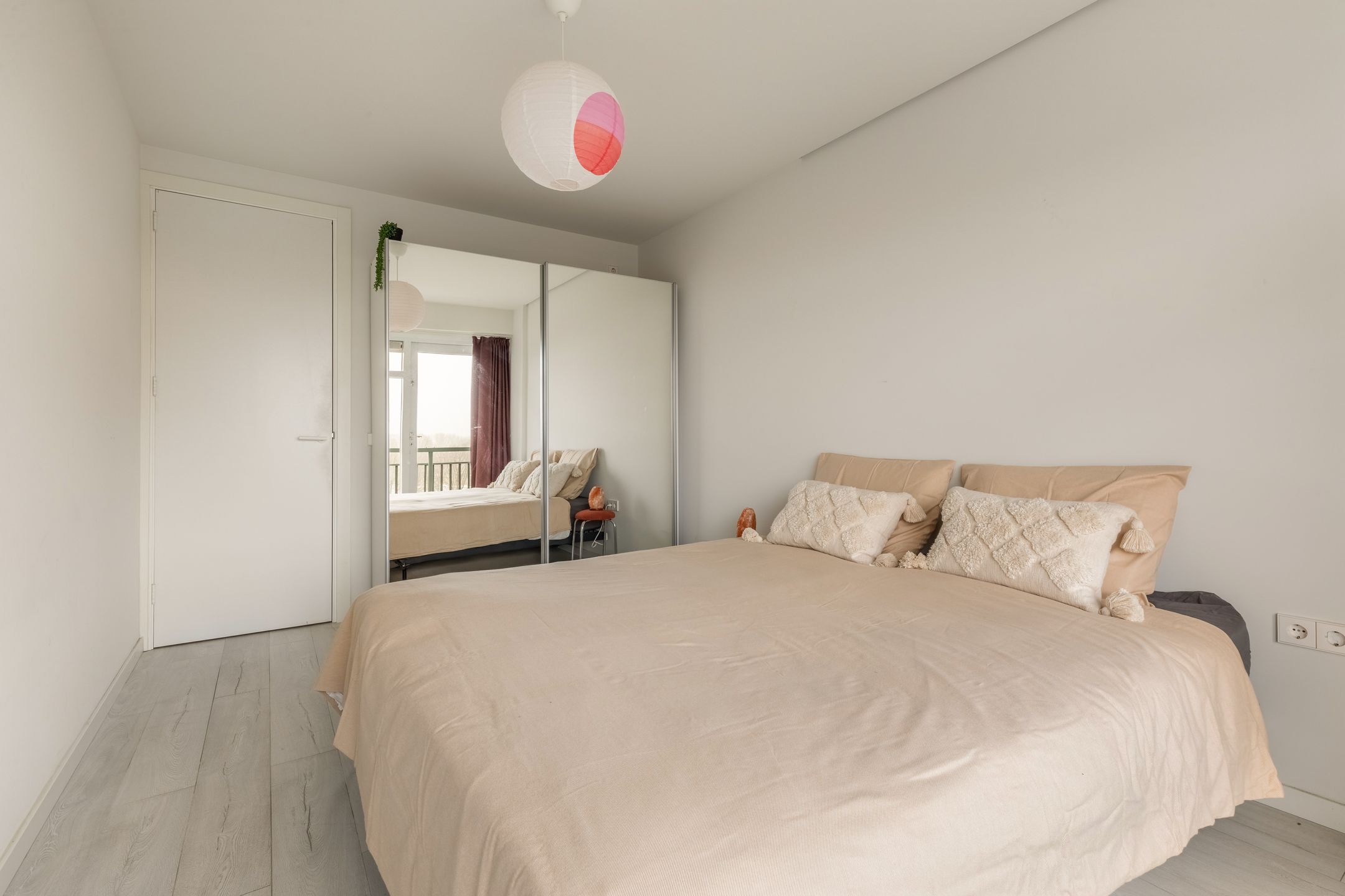 Foto 18 van Burgemeester Hogguerstraat 989