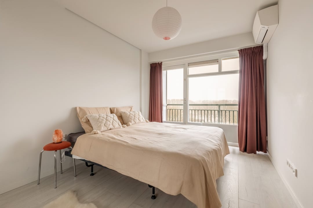 Foto 17 van Burgemeester Hogguerstraat 989