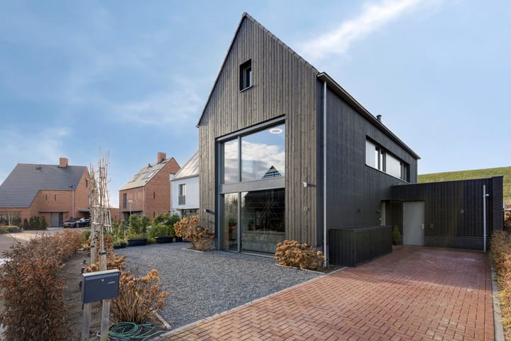 Piramide 32 main image