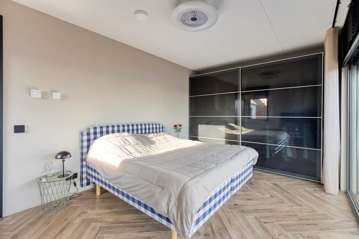 Foto 28 van Piramide 32