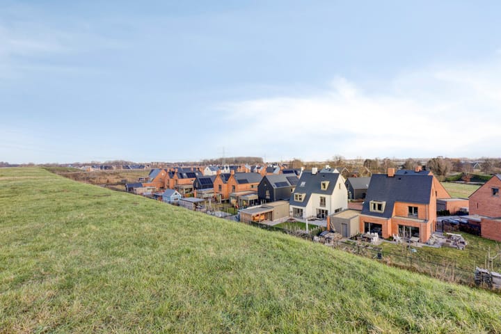 Foto 53 van Piramide 32