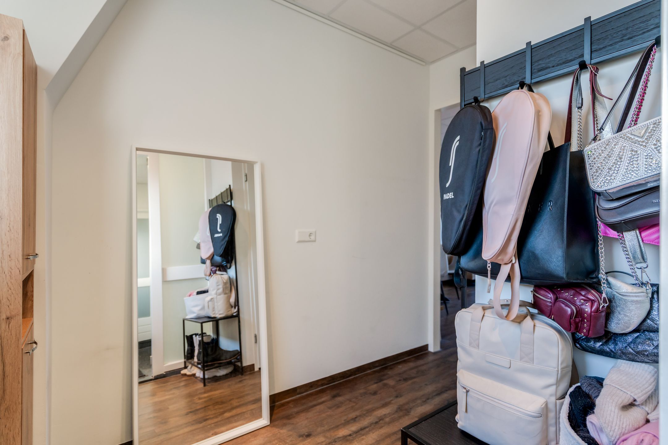 Foto 9 van Meeuwenweg 10-H