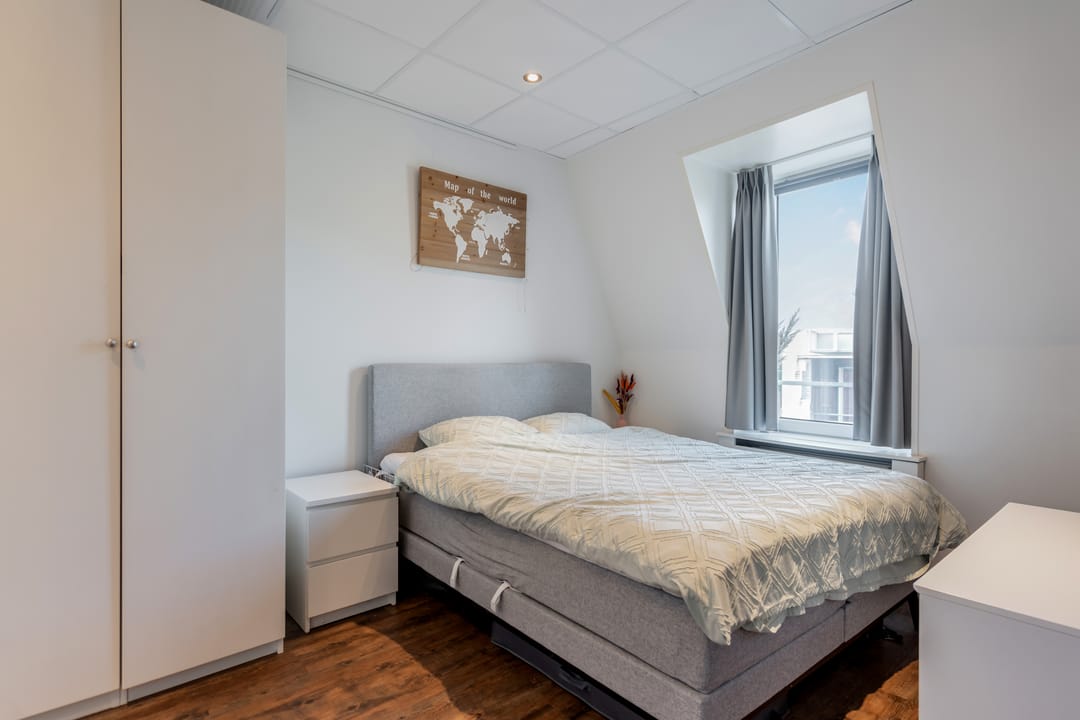 Foto 16 van Meeuwenweg 10-H