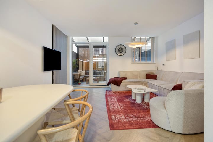 Foto 10 van Moerkerkestraat 25-B