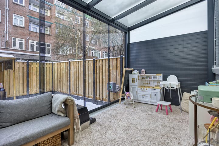 Foto 14 van Moerkerkestraat 25-B