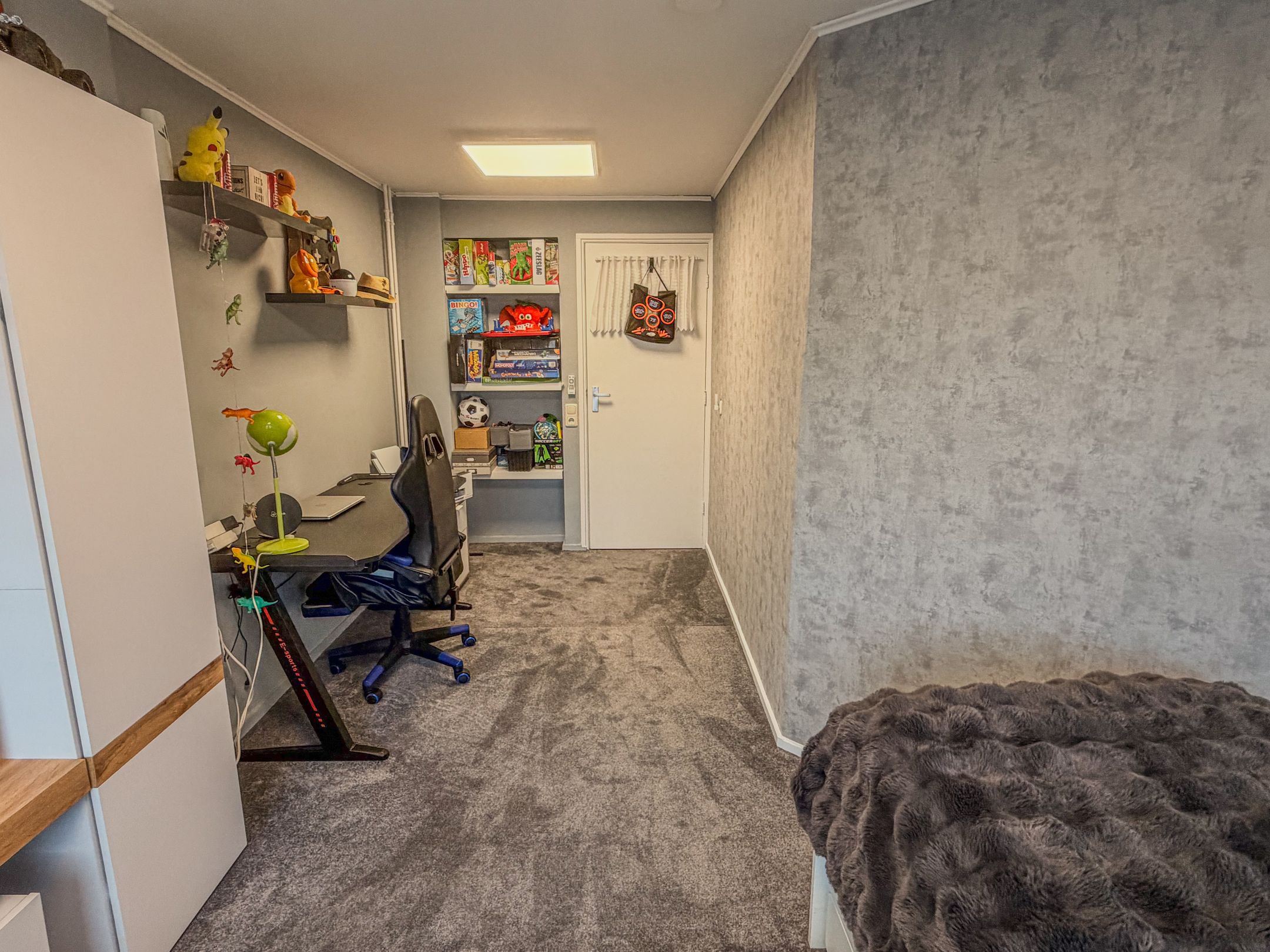 Foto 24 van Burgemeester van Hooffln 42