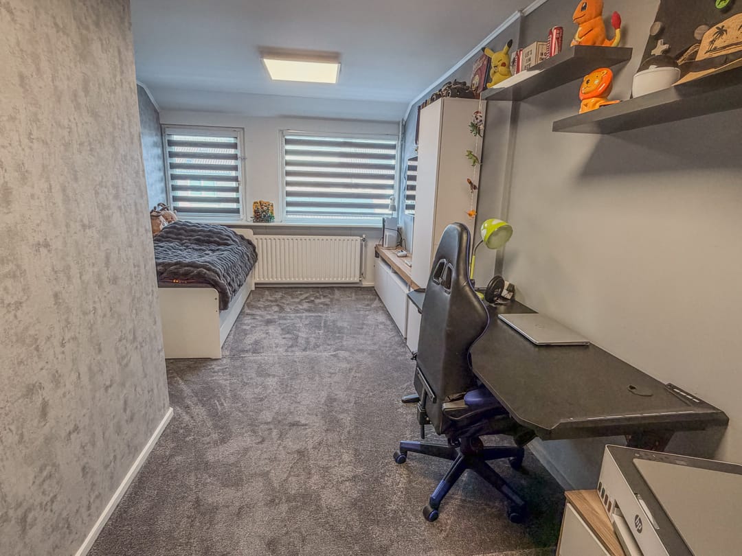 Foto 22 van Burgemeester van Hooffln 42