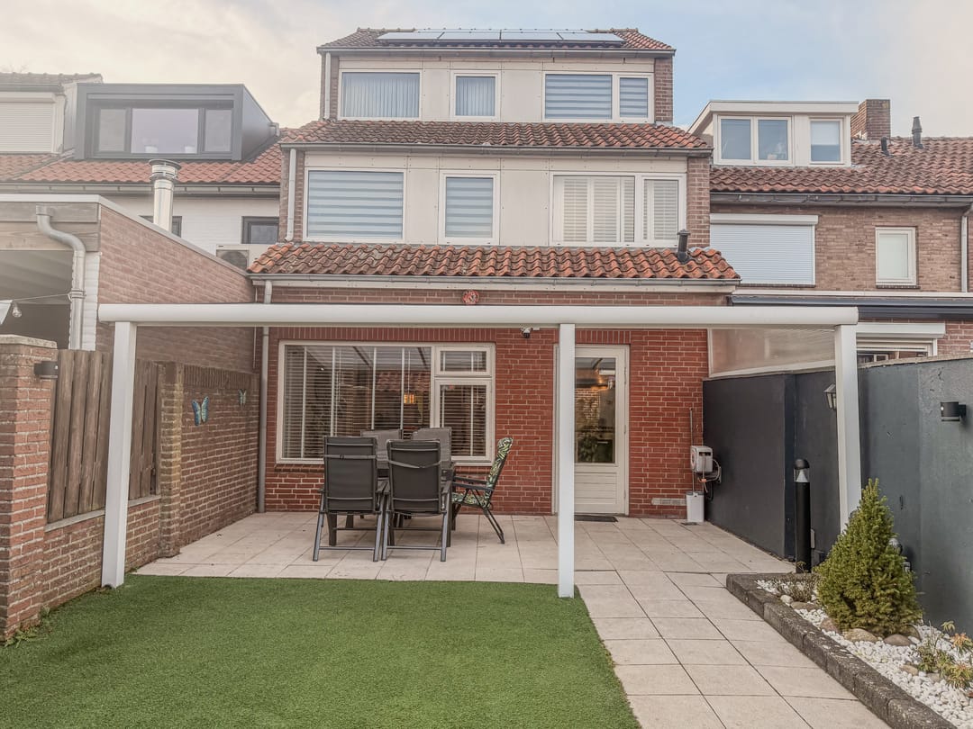 Foto 37 van Burgemeester van Hooffln 42