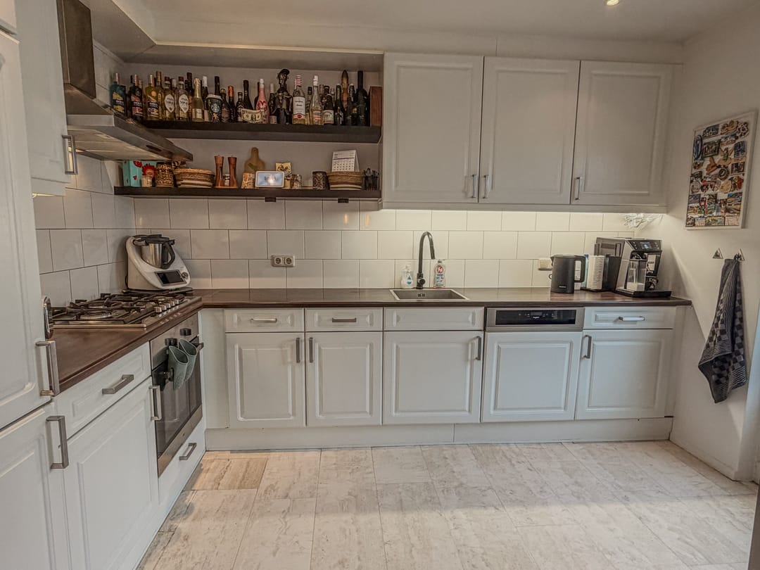 Foto 11 van Burgemeester van Hooffln 42