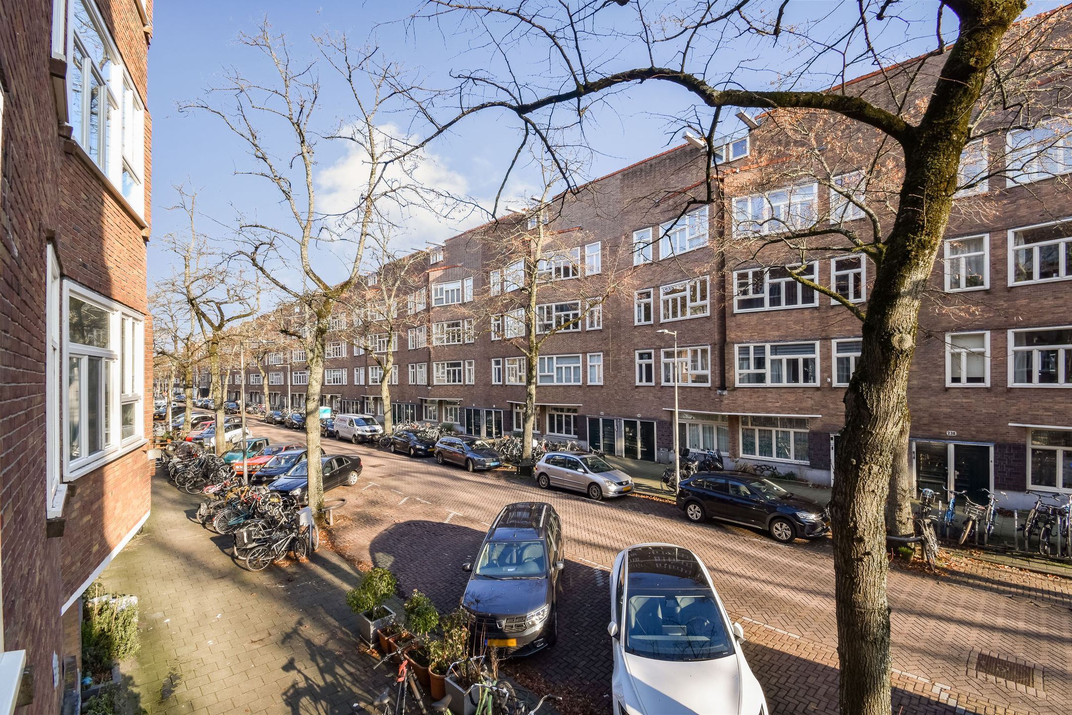 Foto 9 van Orteliusstraat 241-1