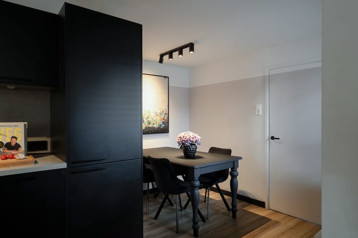 Photo 12 of Van Mislostraat 6