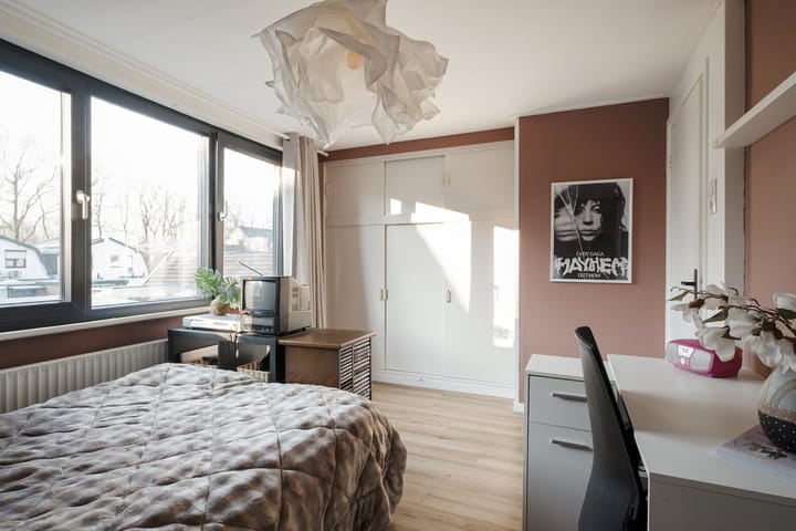 Photo 25 of Van Mislostraat 6