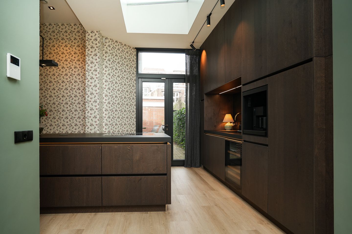 Foto 14 van van der Does de Willeboissingel 39